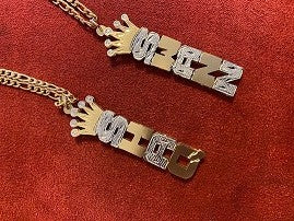 Personalized 14k Gold Overlay Double 3d Any Name Plate Vertical Necklace With Crawn (Free Chain)
